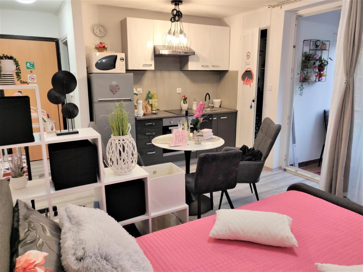 Apartman Apartments Mary & Free Parking